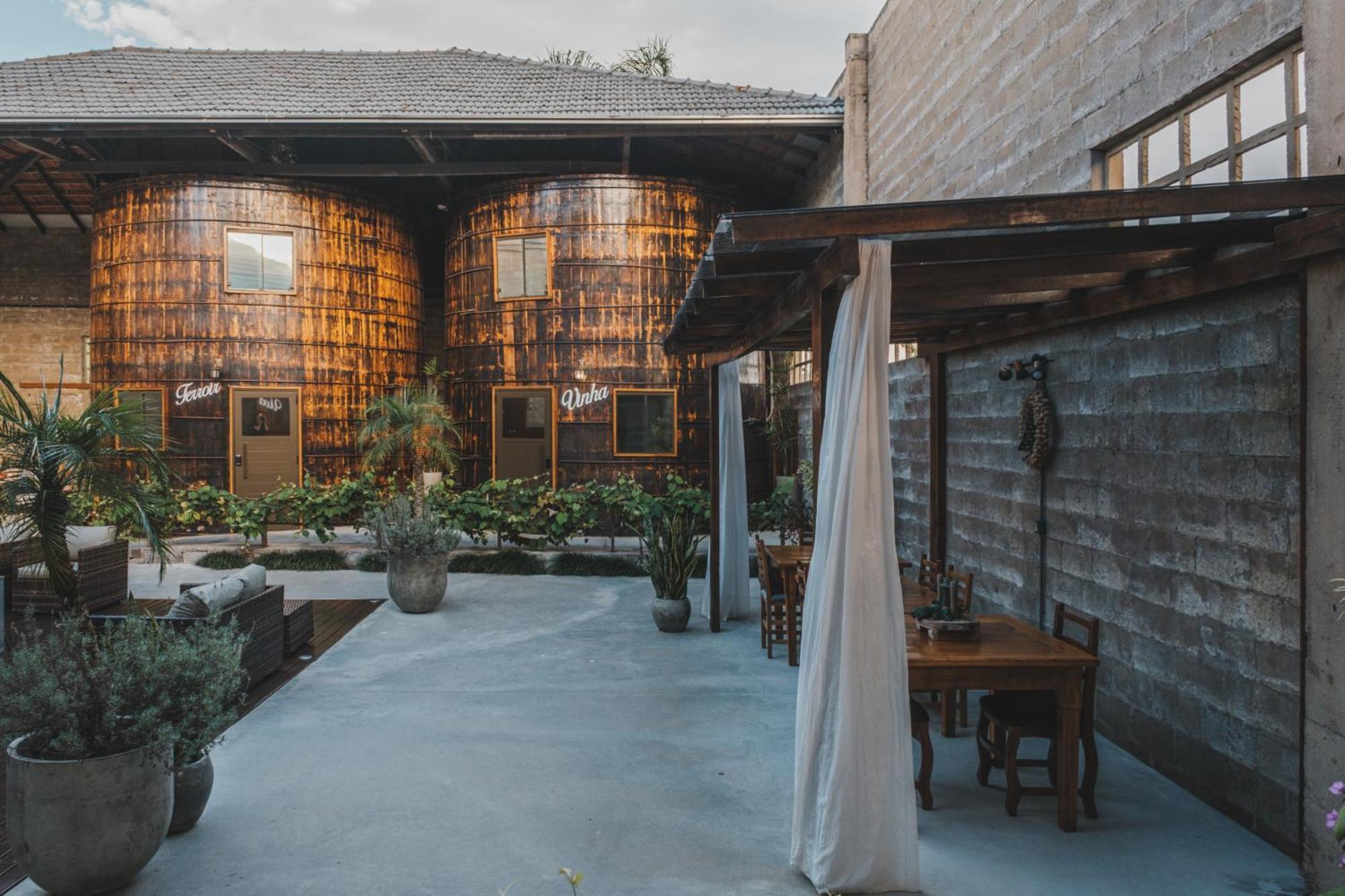 Villa Vinicolla Hospedagem Conceito Bento Gonçalves Exteriör bild