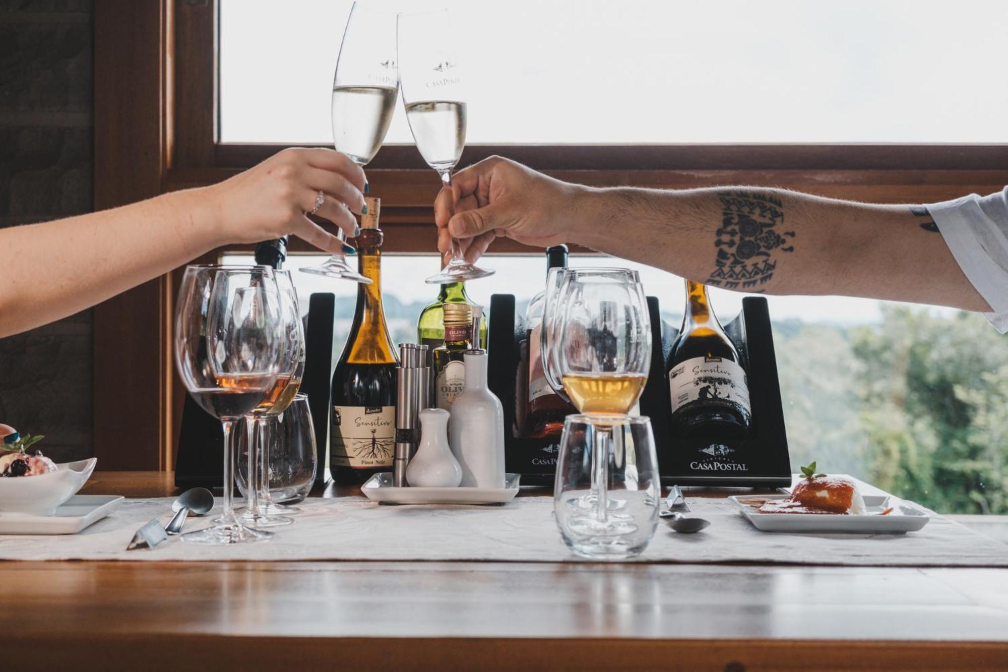Villa Vinicolla Hospedagem Conceito Bento Gonçalves Exteriör bild